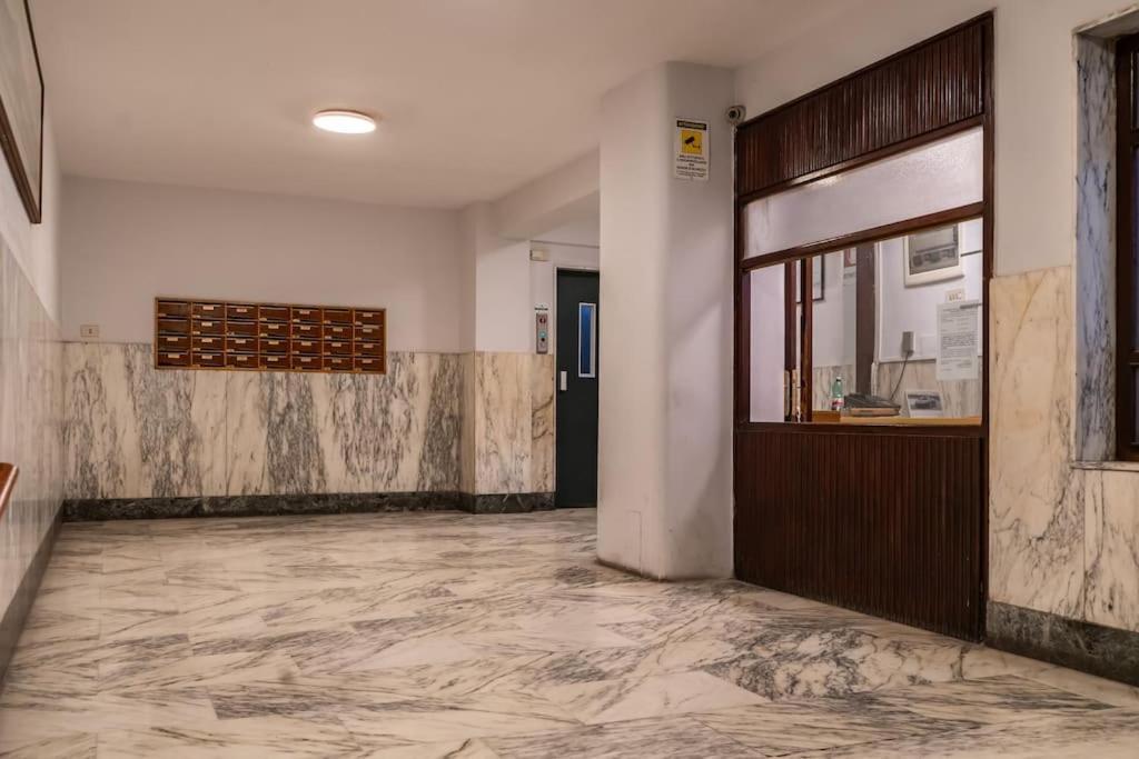 Butterfly Panoramic Apartment Napoli Esterno foto